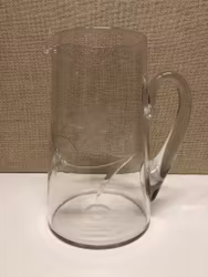 TILLBRINGARE, glas, 1900-talets början.