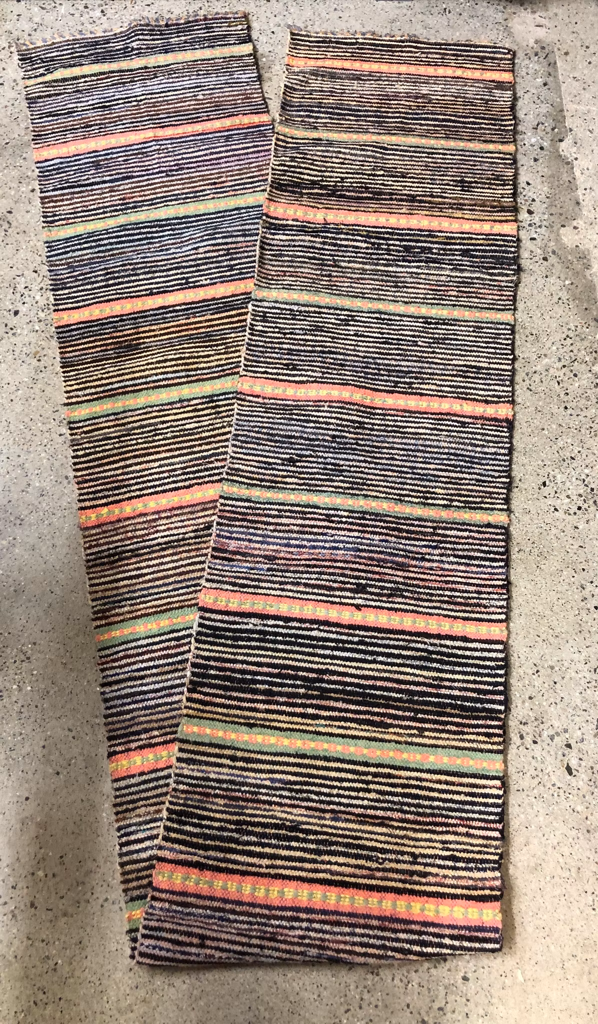 RUG, 4 meters, first half of the 20th century.