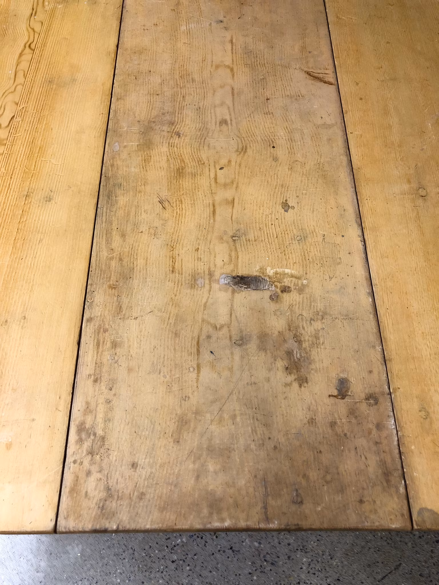 SLAGBORD, bemålad furu, 1800-tal.