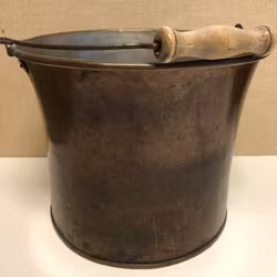 BUCKET, copper, 15 liters, early 20th century.