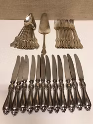 BESTICK 37 delar, nysilver, "Olga" GAB, 1900 talets andra hälft.