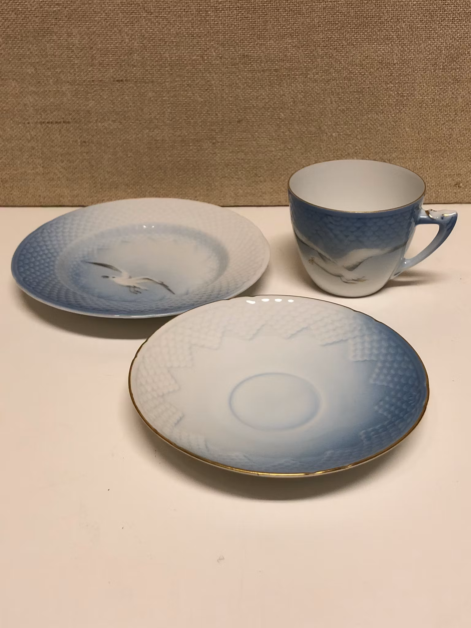 KAFFEKOPP, FAT, ASSIETT, porslin, "Måsen" Bing & Gröndahl, Danmark.