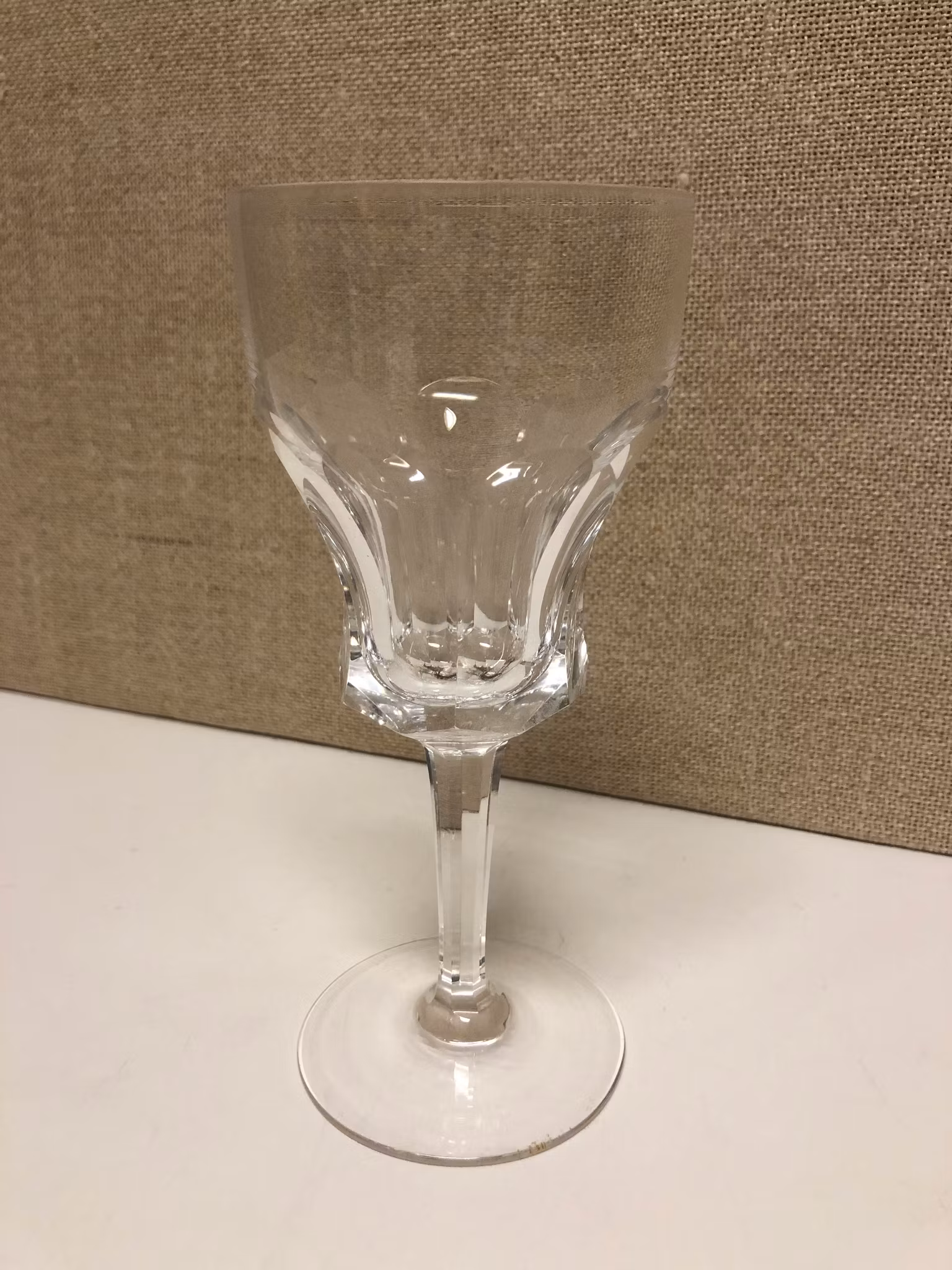 VITVINSGLAS "Nya Alma" Kosta, Elis Berg, kristall, 1900-tal.