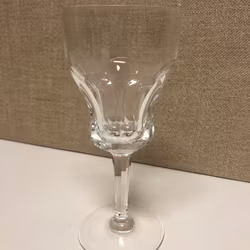 WHITE WINE GLASS "Nya Alma" Kosta, Elis Berg, crystal, 20th century.