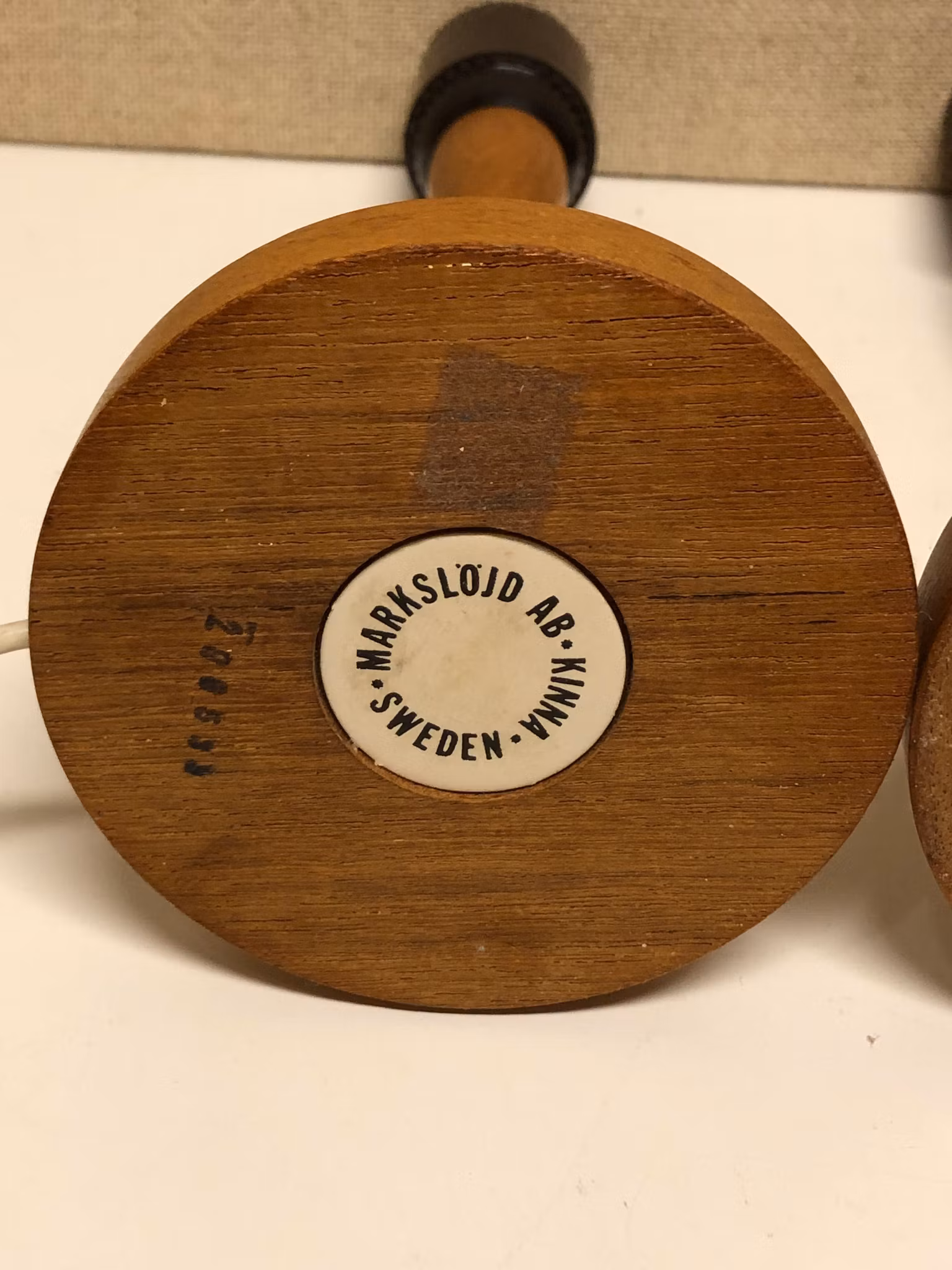 BORDSLAMPOR, ett par, teak, Markslöjd AB Kinna, Sweden, 1950/60-tal.