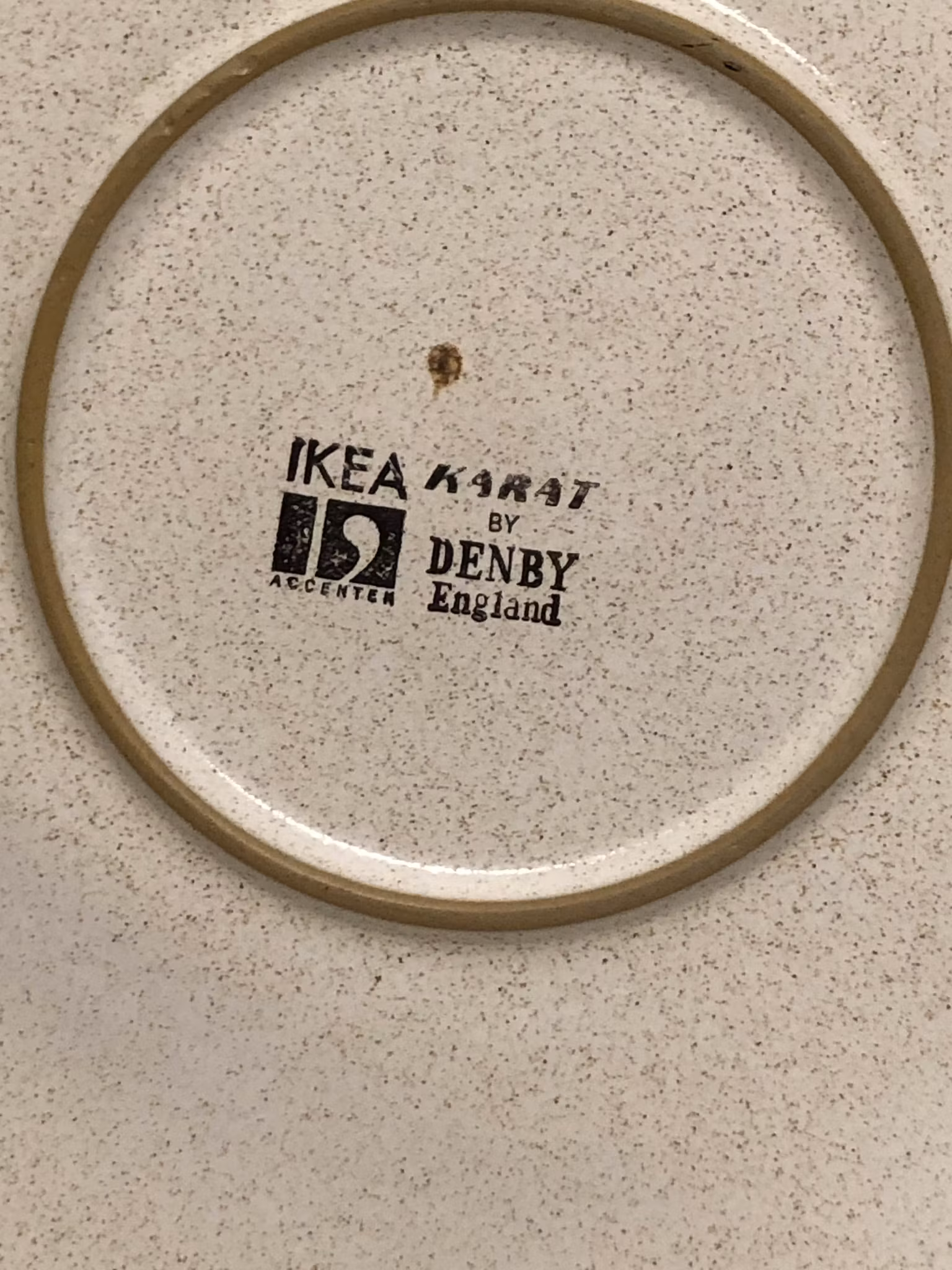 MATTALLRIK, stengods, "Karat" Ikea, England.