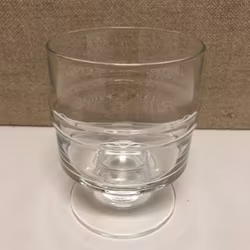 TIMO SARPANEVA, wine glass, Pisaranrengas "Dropring", Iittala, Finland