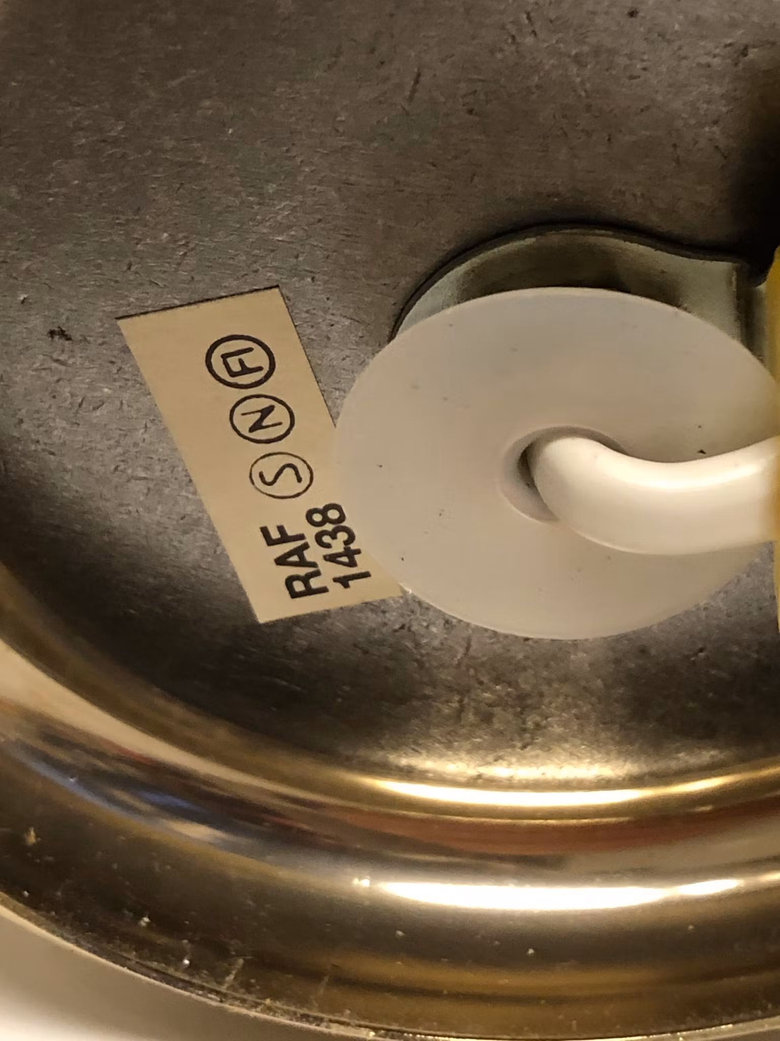 BORDSLAMPA, mässing/glas, Rejmyre armaturfabrik, 1980-tal.