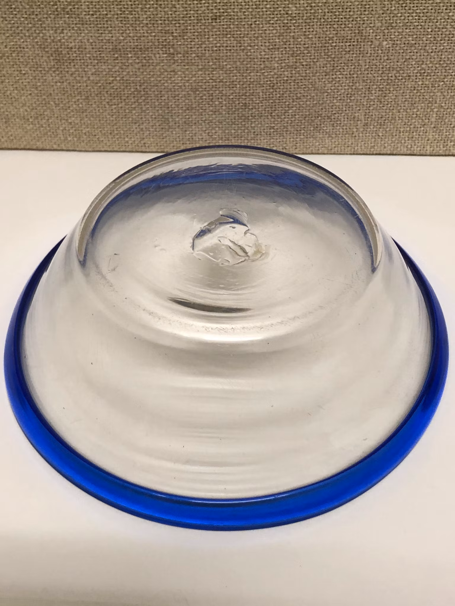 FILBUNKSSKÅL, glas, handblåst, 19/1800-tal.