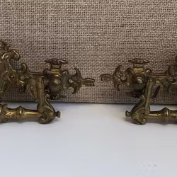 MÖBELBESLAG 2 st, bronserad metall, nyrenässans, 1800 talets slut.