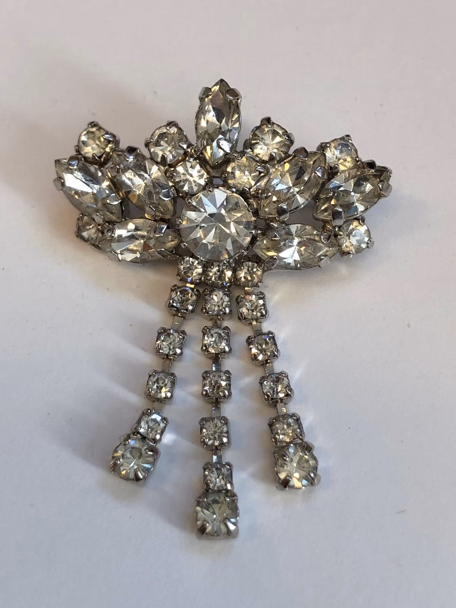 BROSCH Strass, metall, vintage 1900-tal