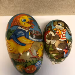 PÅSKÄGG 2 st. papper, made in GDR, 1900-talets mitt.