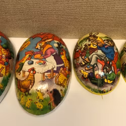 PÅSKÄGG 2 st. papper, 1900-talets mitt.