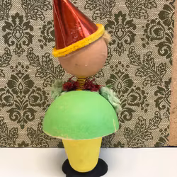 PÅSKFIGUR/GODISGÖMMA, papper, 1950/60-tal.