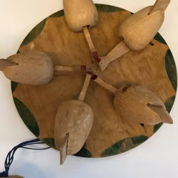 LEKSAK, trä, pickande höns, 1930/40-tal.