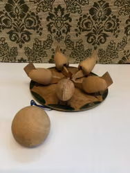 LEKSAK, trä, pickande höns, 1930/40-tal.