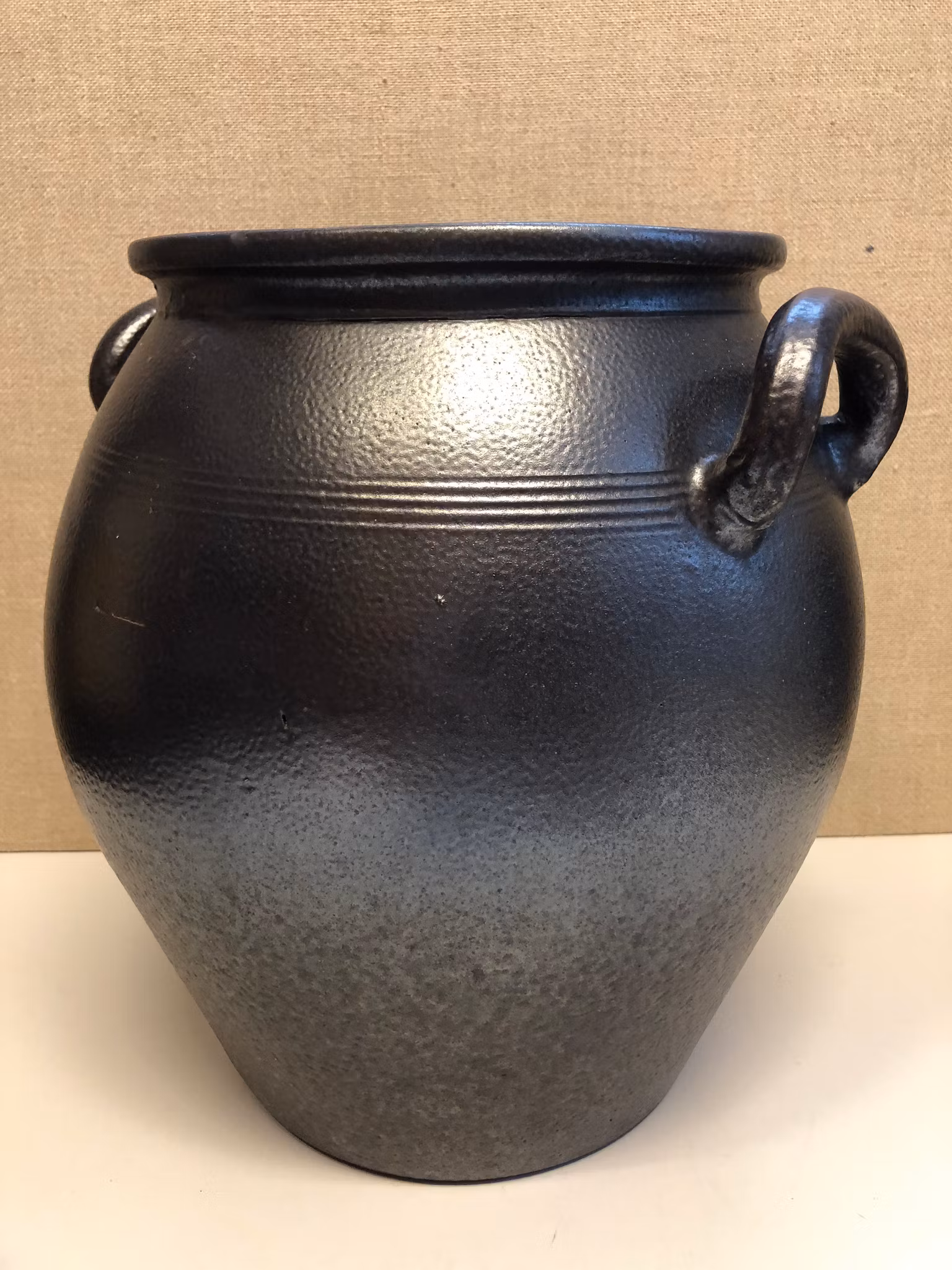 HÖGANÖSKRUKA, keramik, 15 liter, 1900-talets första hälft.