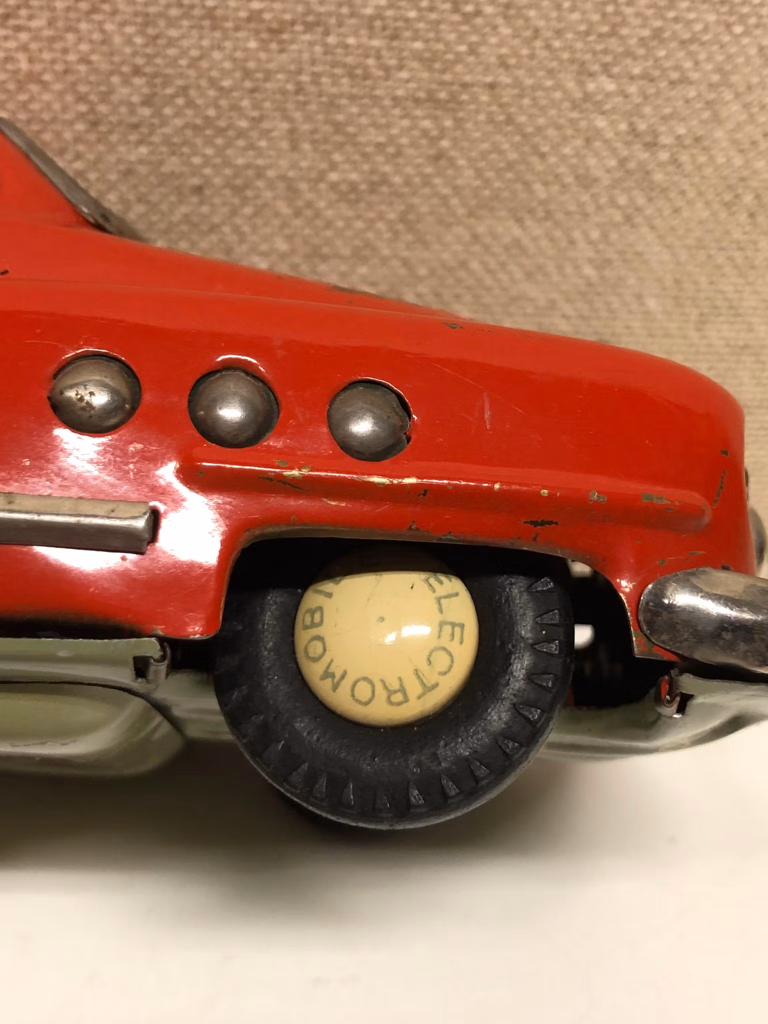 LEKSAKSBIL, plåt, Electromobile, Mizano, Japan, 1900-talets mitt.