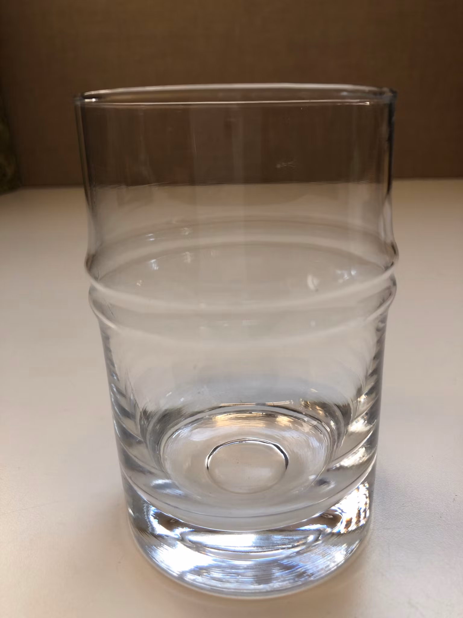 TIMO SARPANEVA. Ölglas, "Droppring", Iittala.