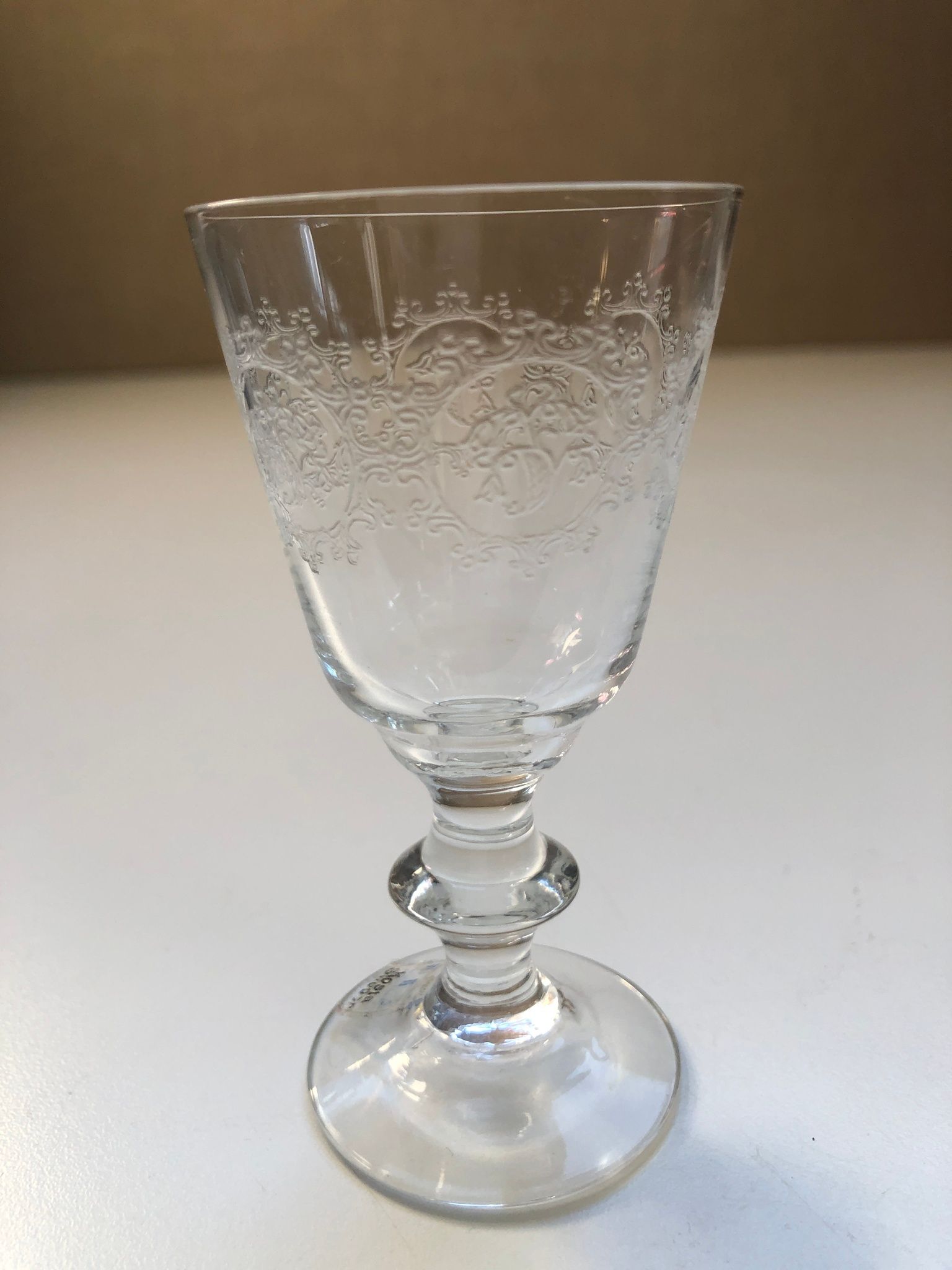 SNAPSGLAS, glas, Eke/ "Elon", Kosta.