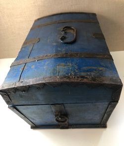 SKRIN, bemålad furu, 1800-tal.