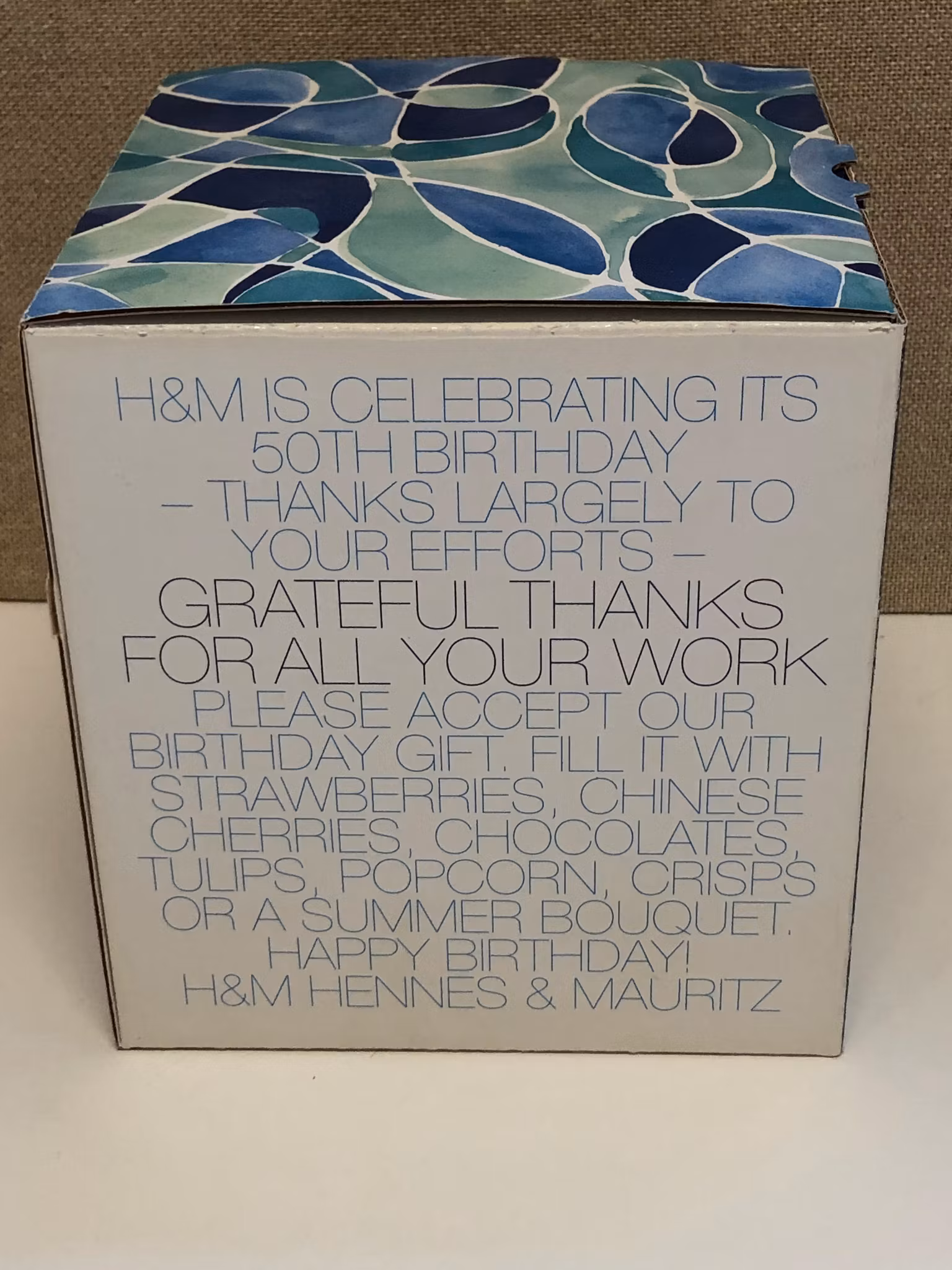 MARGARETA HENNIX. Skål, glas, H&M 50 years, Rejmyre, originalkartong, signerad.