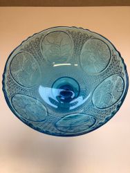 RIIHIMÄKI, SKÅL PÅ FOT, glas, 1900-talets andra hälft. Finland