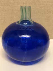 GUNNEL SAHLIN. Vase, glass, "Frutteria", Kosta Boda signed.
