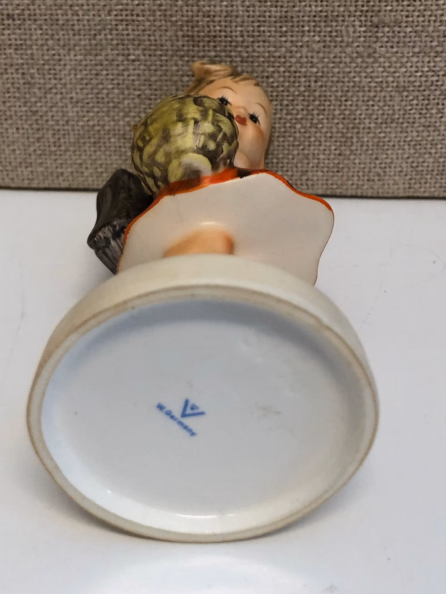 FIGURIN, porslin, Hummel, Goebel, West Germany.
