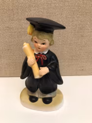 FIGURIN, porslin, " Student", Lefton, Japan, 1900-talets andra hälft.