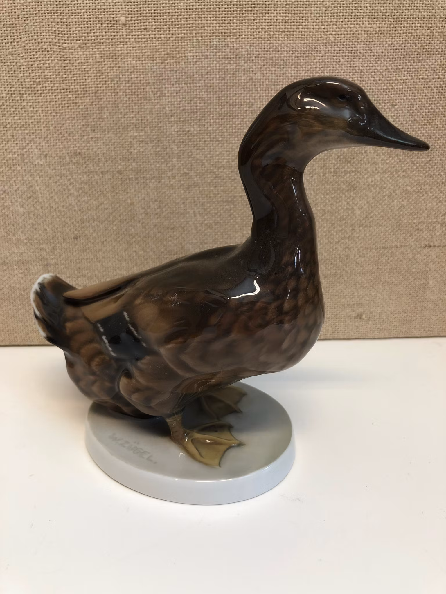 FIGURIN, porslin, " And ", W. Zügel, Rosenthal, Germany, 1900-talets andra hälft.