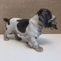 LAURITS JENSEN. Figurine, porcelain, "Cockerspaniel" Bing & Grondahl, Denmark.