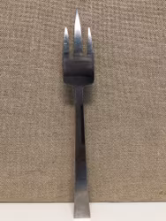 FOLKE AHRSTRÖM. Skinkgaffel, rostfritt stål, " Thebe", Gense, Sweden.