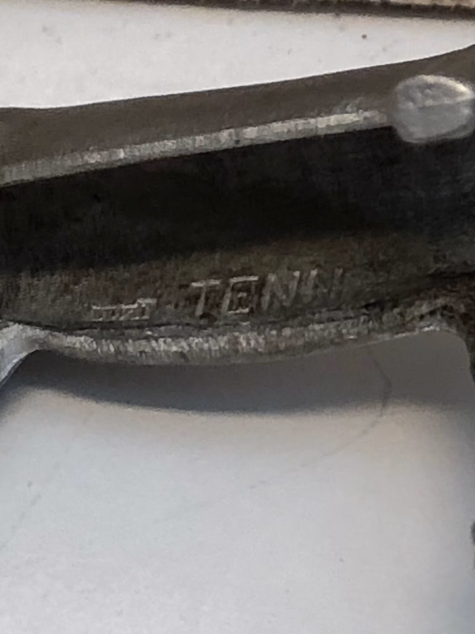 SIGURD WALDEMAR ÅHMAN. Ren, tenn, 1960/70-tal.