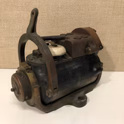 TÄNDMAGNET, MEA, MAGNETO BK4 Fyr cylindrig, 1910/20-tal.