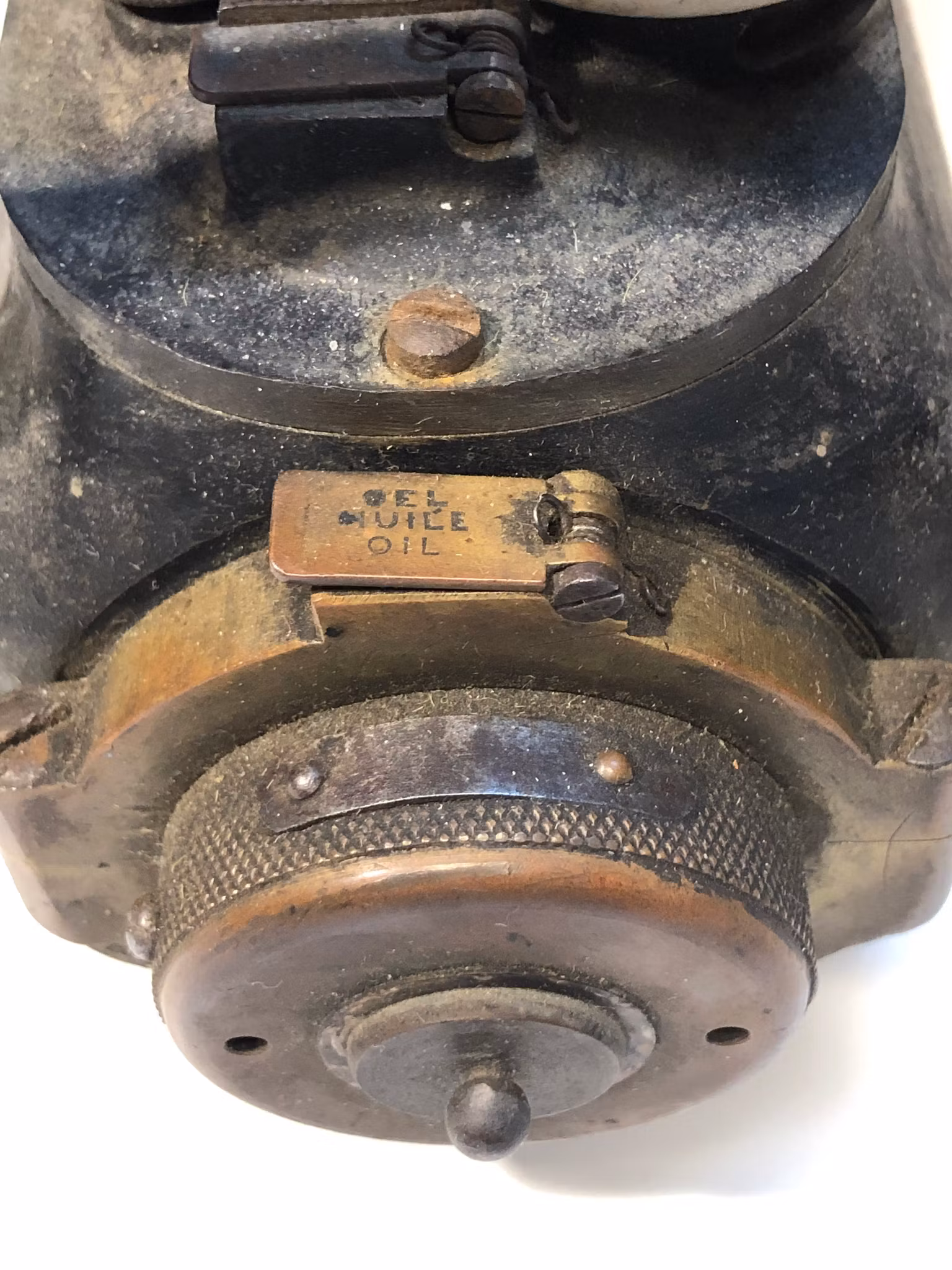 TÄNDMAGNET, MEA, MAGNETO BK4 Fyr cylindrig, 1910/20-tal.