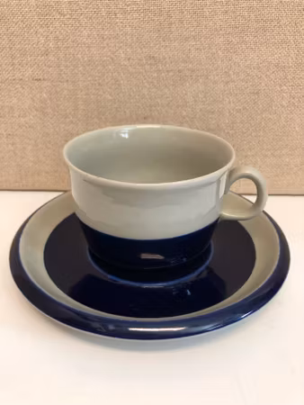 MARIANNE WESTMAN. Teacup with saucer, stoneware, Rörstrand.