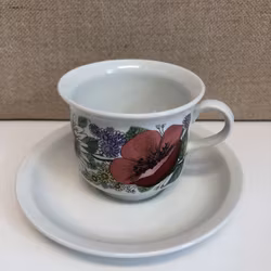 ESTERI TOMULA. Coffee cup with saucer, porcelain, "Valmu", Arabia, Finland.