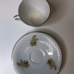 LOUISE ADELBORG. Kaffekopp med fat, flintgods, "Lummer", Rörstrand.