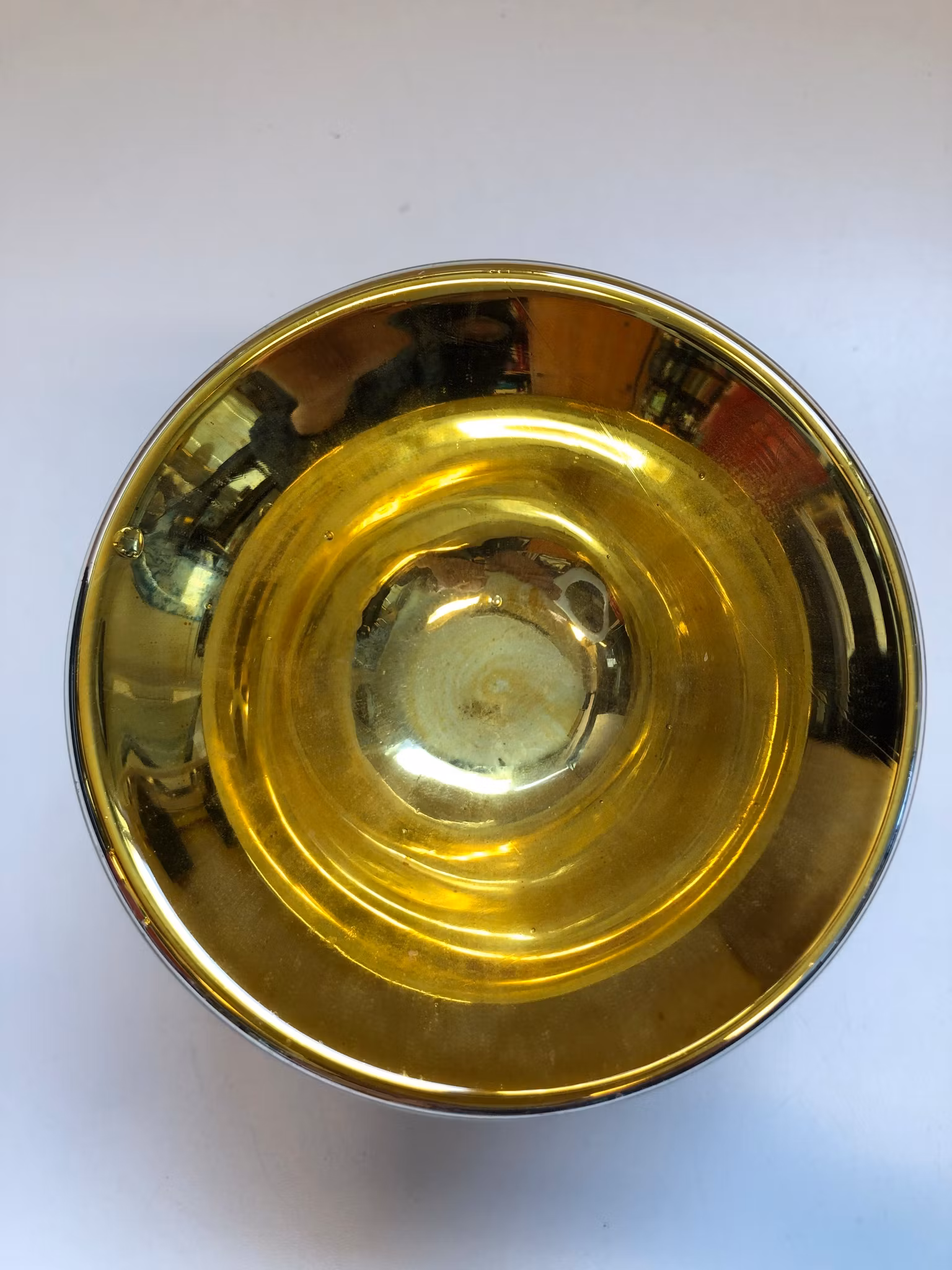 SKÅL PÅ FOT, glas," fattigmanssilver", 1800-talets andra hälfdt.