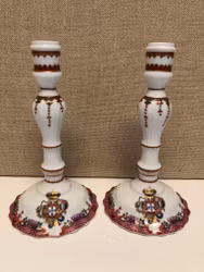 LJUSSTAKAR, ett par, porslin, Servico D.Pedro III, Sec. XVIII, Replica, Portugal.