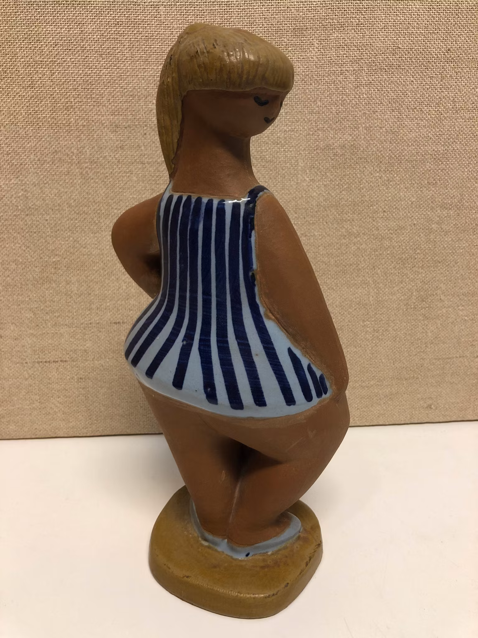LISA LARSON. Figurin, stengods, "Dora", Gustavsberg.