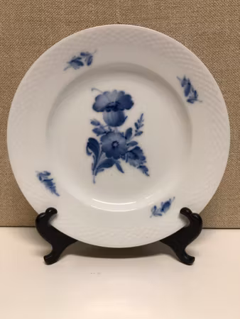 ASSIETT, porcelain, "Blue Flowers", Royal Copenhagen, Denmark.