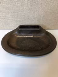 GUNNAR NYLUND. Ashtray, stoneware, Rörstarand.