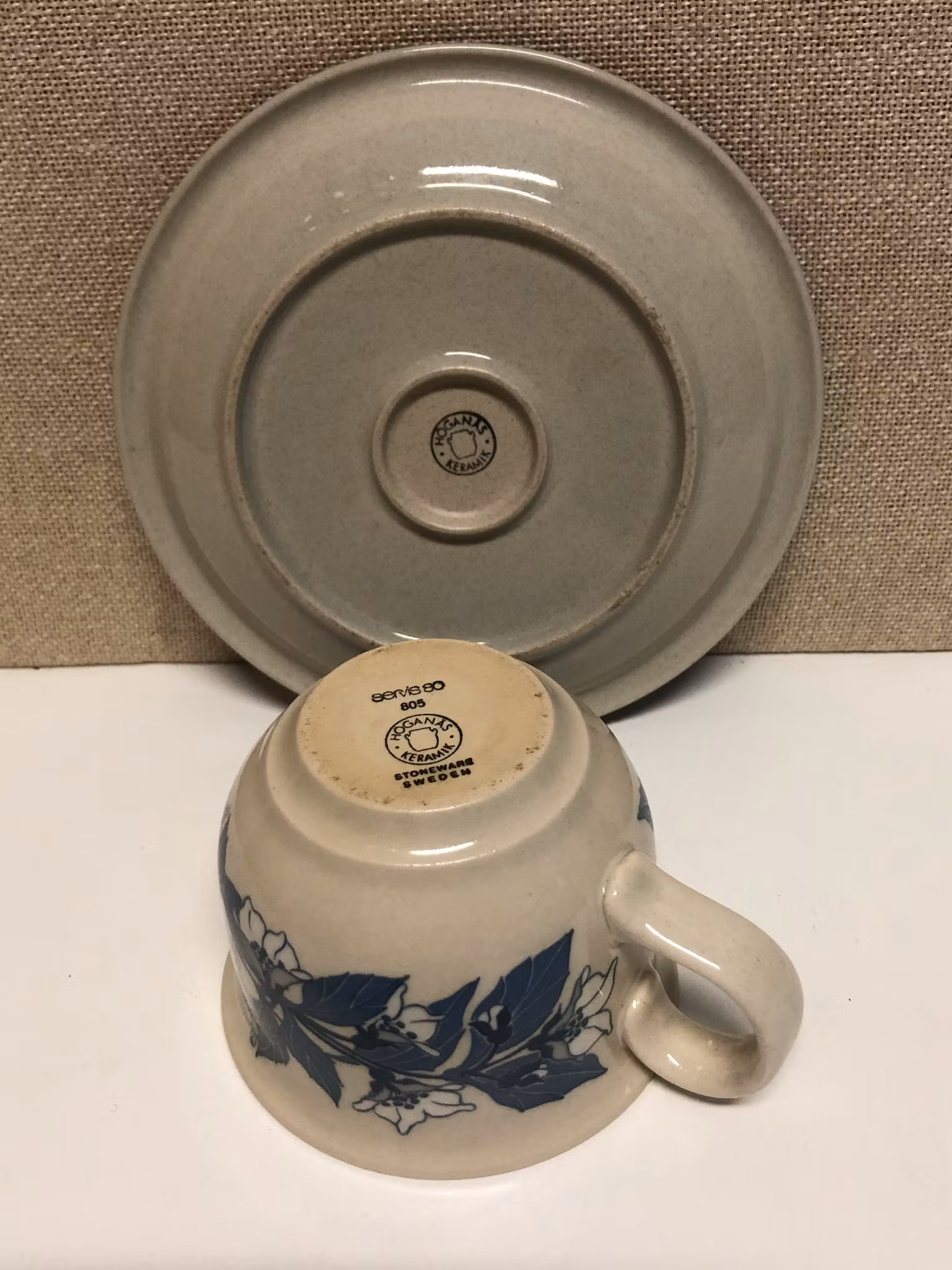 TEKOPP MED FAT, stengods, "Servis 80", Höganäs.