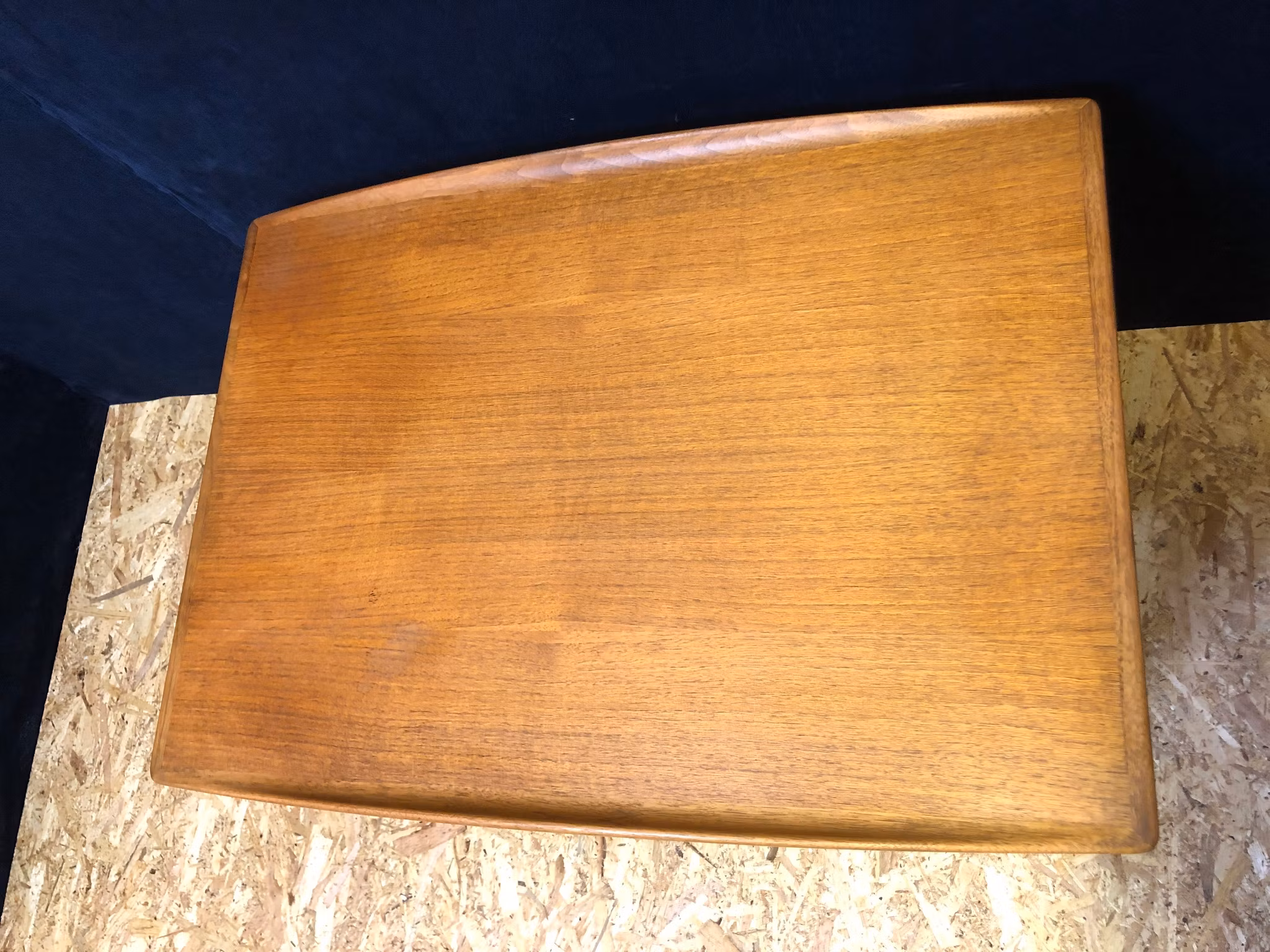 FOLKE OLSSON. Soffbord, teak, "Frisco", Bra Bohag, Tingström, Sweden.