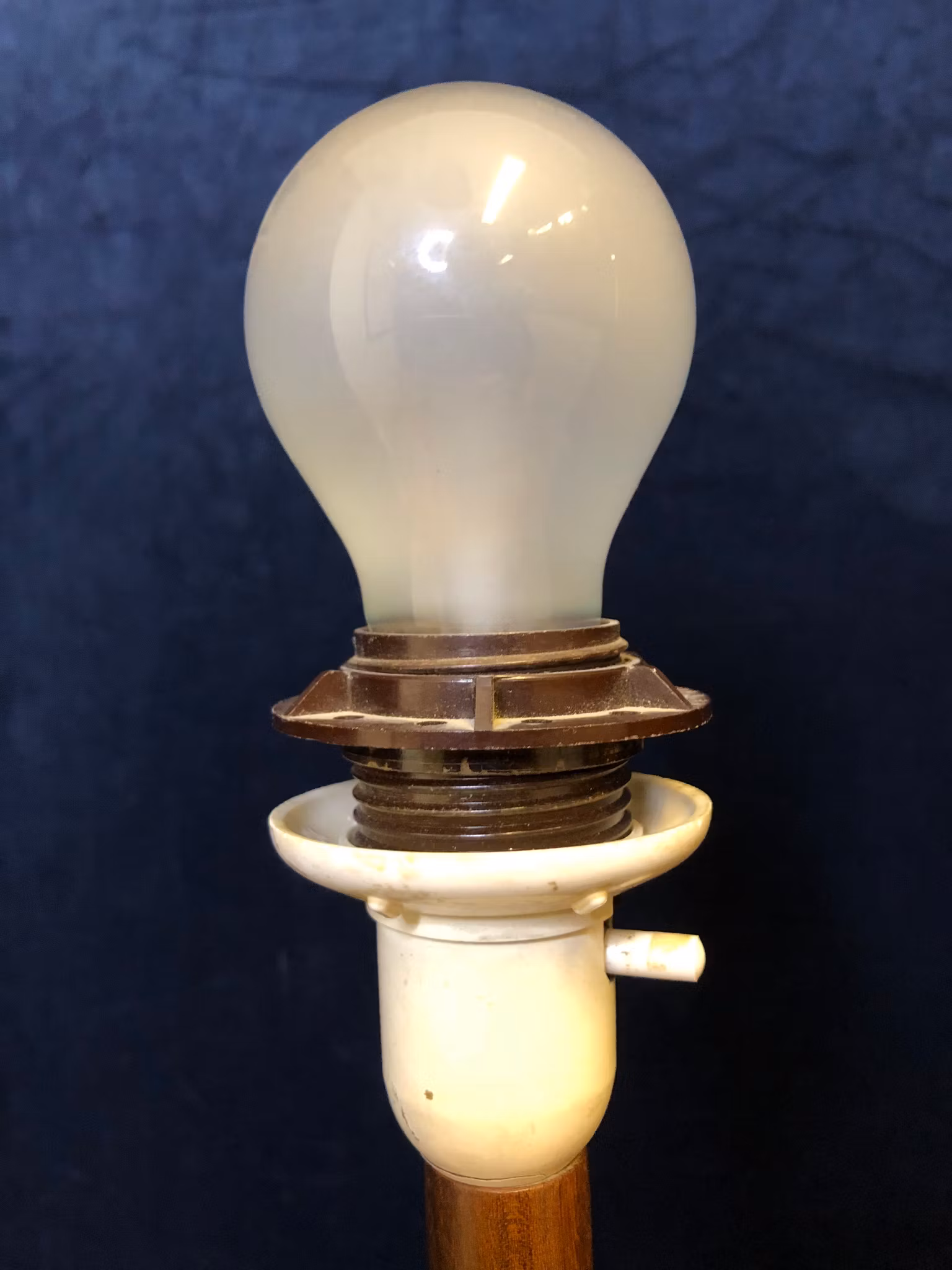 GOLVLAMPA, teak, 1950/60-tal.