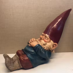 Rien Poortvliet, Sovande ”Tomte/ Gnome”,  komposit, Holland 1980-tal