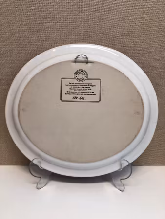ÅKE ARENHILL. Serving dish, stoneware, signed, Höganäs Keramik.