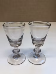 SNAPSGLAS 2 st. 1800-tal.